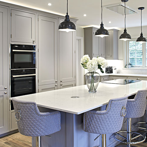 Grantham elegant modern kitchen